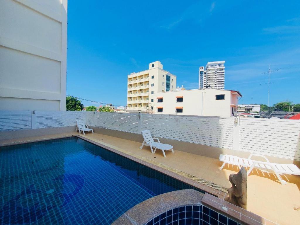 Sukwilai Hotel HHQ Esterno foto
